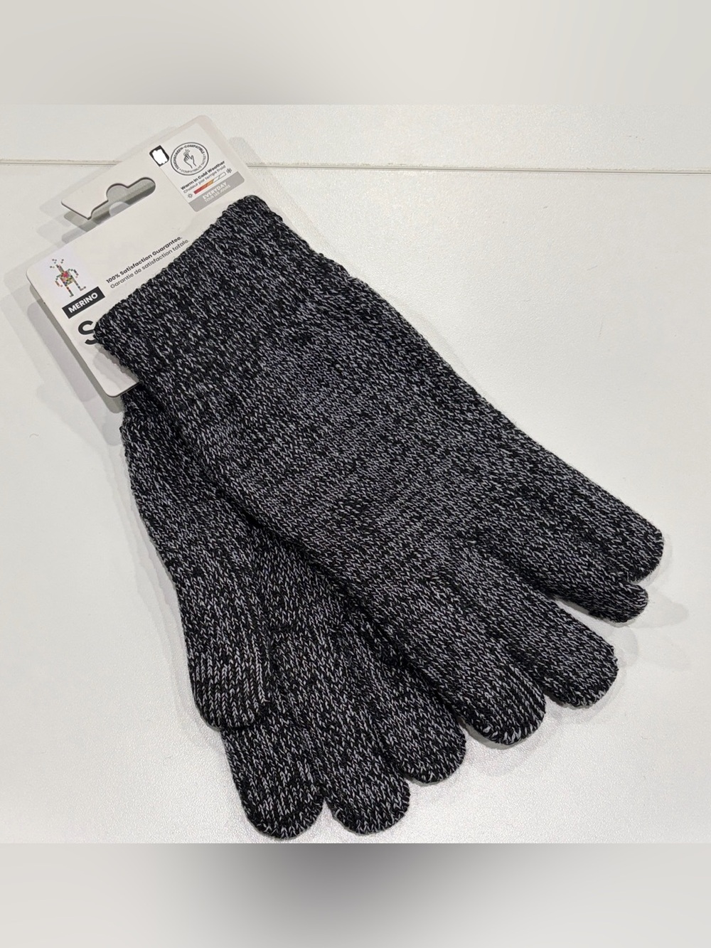 SmartWool Adult S/M Cozy Gloves Merino Wool Blend Touch Screen Black Grey NWT
